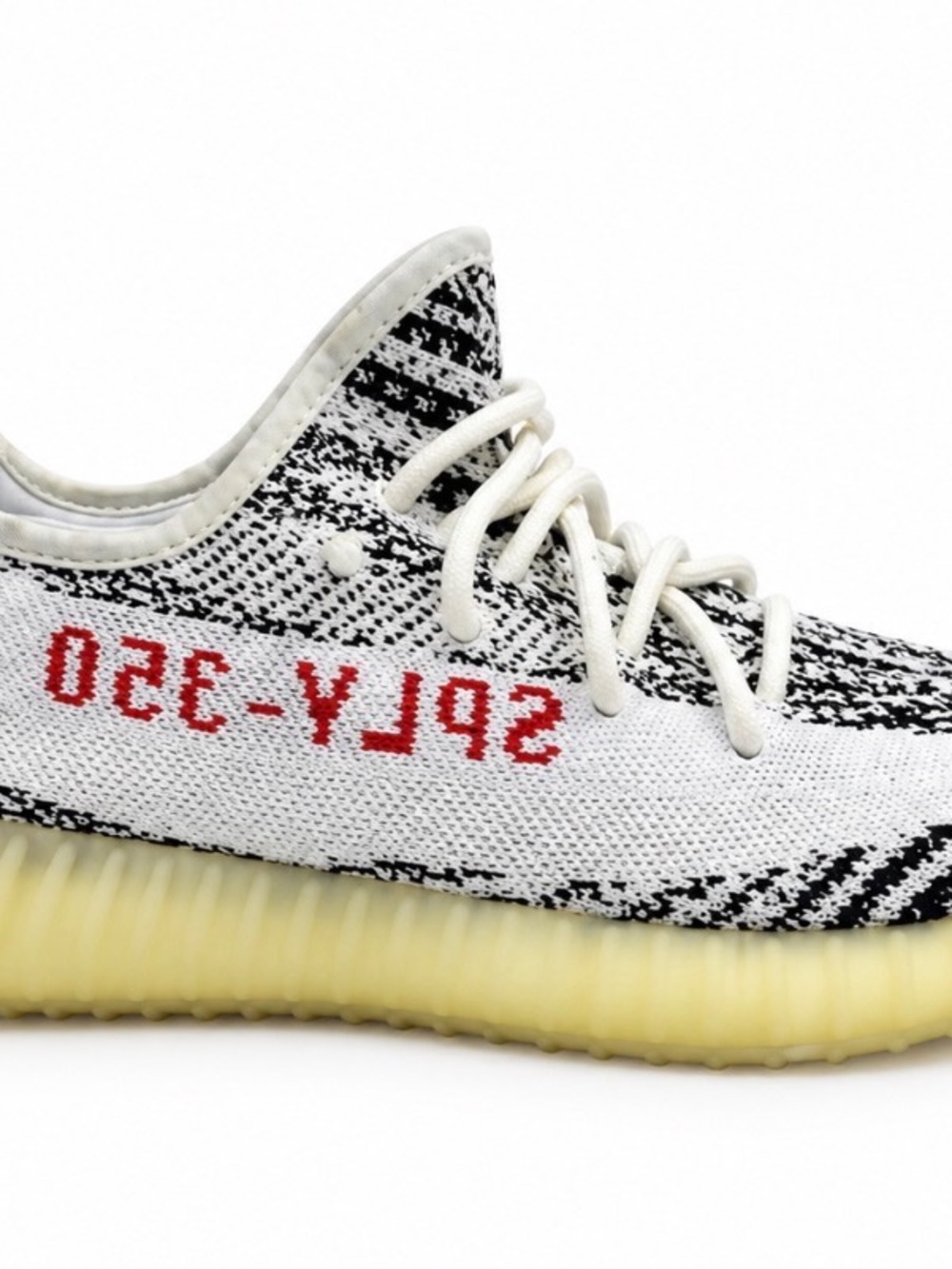 Authentic Adidas Yeezy Boost 350 V2 zebras size 9